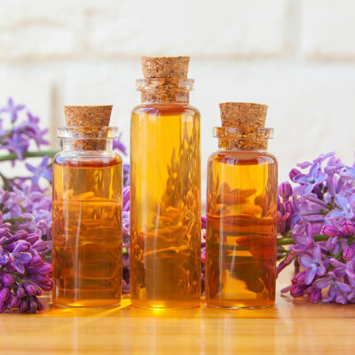 4 Popular Essential Oils for Dandruff