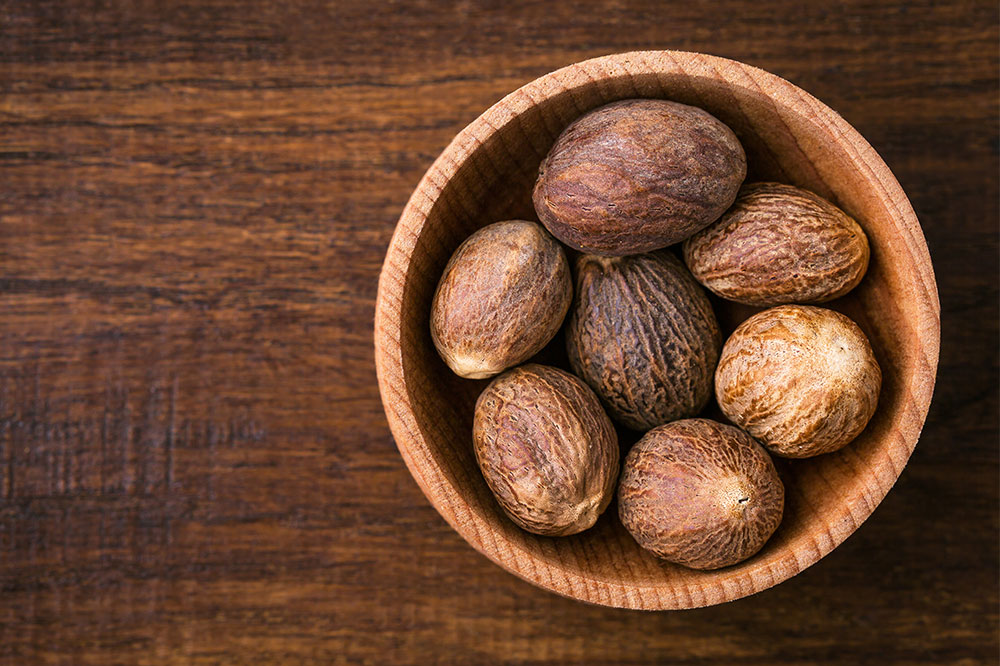 7 Herbs and Spices That Are Dangerous for Pets